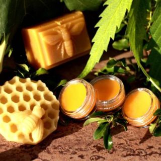 Medové mýdlo včelí vosk